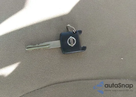 2009 Nissan Versa 1.8S z USA, uszkodzony, nr VIN 3N1BC11E09L370402